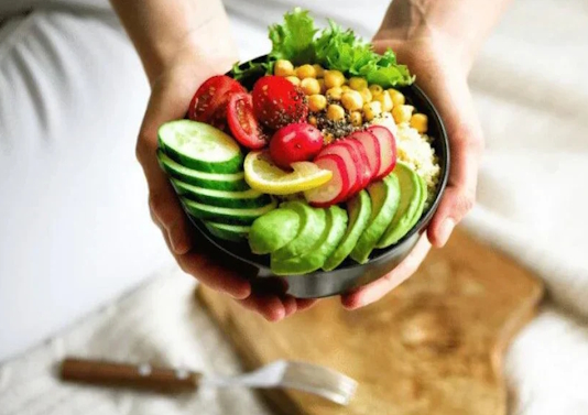 عمَّ نتكلم حين نتحدّث عن الطعام