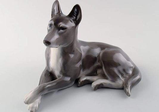 كنتُ أكتب التقارير عن نفسي.. للبوليس!