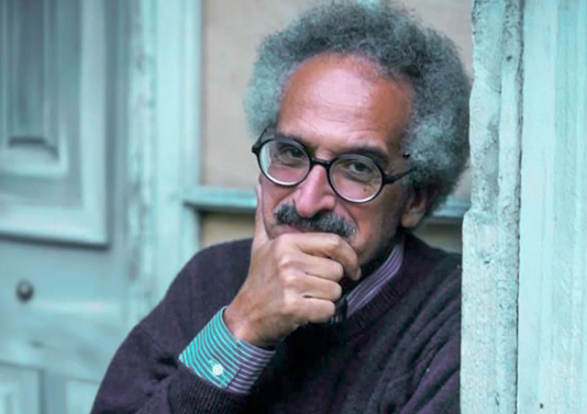 التلصص لصنع الله إبراهيم.. بين الأب الحاضر والأم الغائبة.. الجزء الثاني