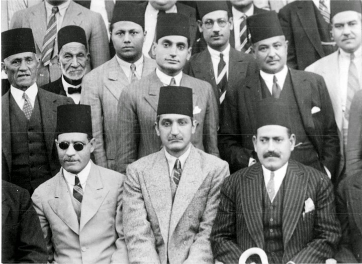 ثورة 1919 في كتابات العقاد وطه حسين.. دراسة مقاربة