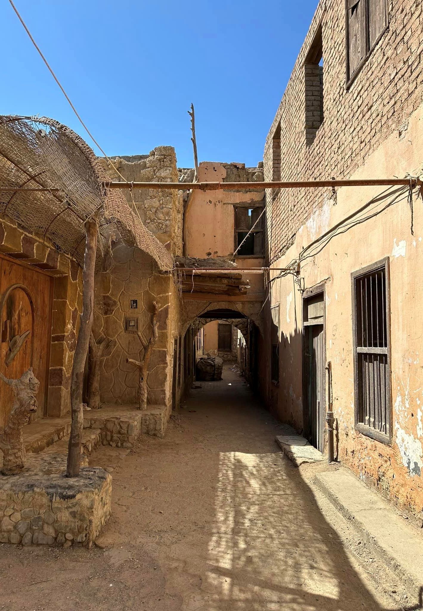 جولات يوسف أسامة وسط آثار القاهرة